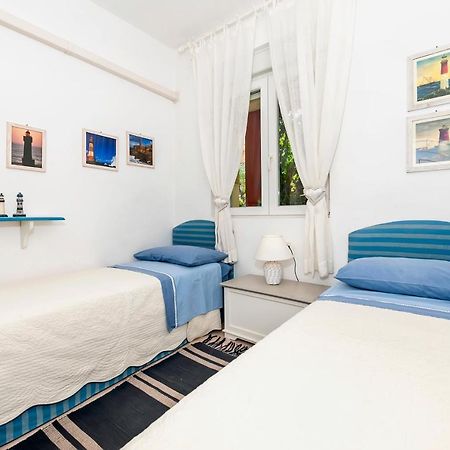 Apartment Bassano Ровинь Экстерьер фото