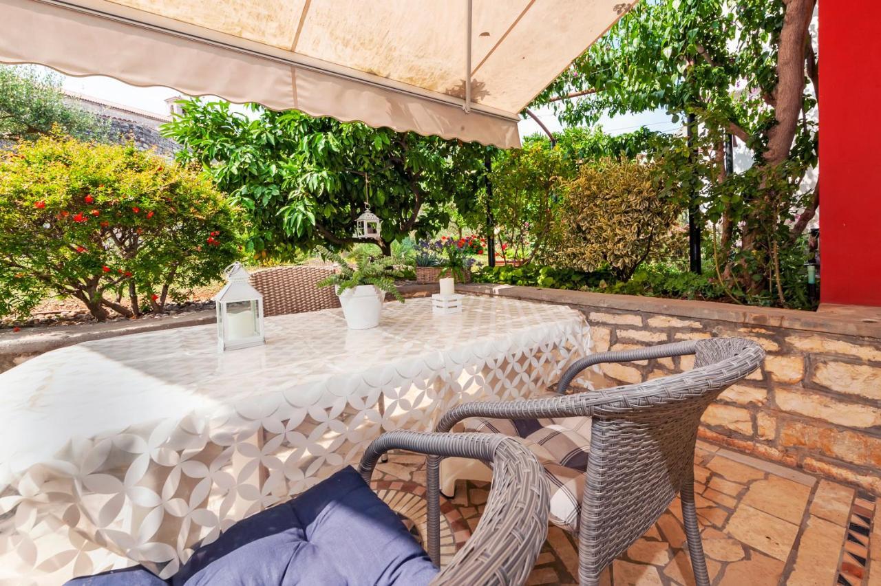 Apartment Bassano Ровинь Экстерьер фото